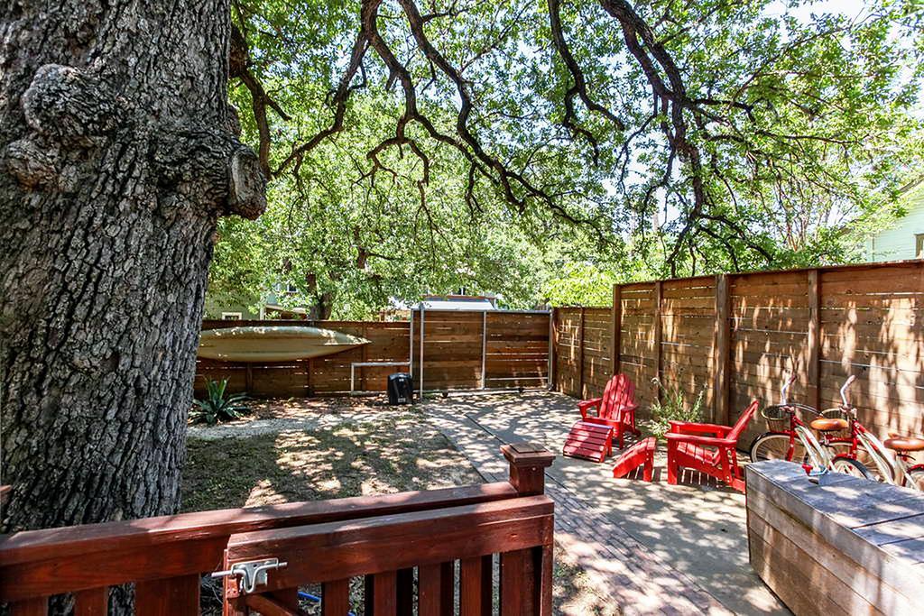 Tiny House Hotel Austin Exterior photo